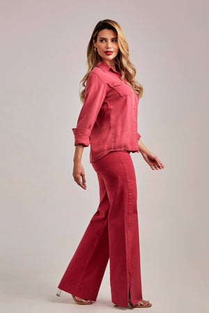 Calça Jeans Modeladora Wide Leg Com Fenda Viva Magenta