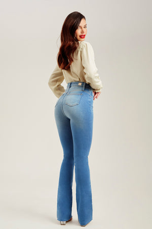 Calça Jeans Modeladora Boot Cut Basic Cós Alto