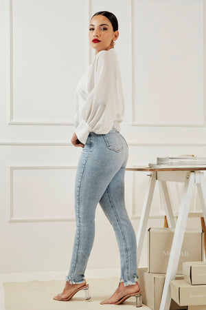 Calça Jeans Modeladora Slim Basic