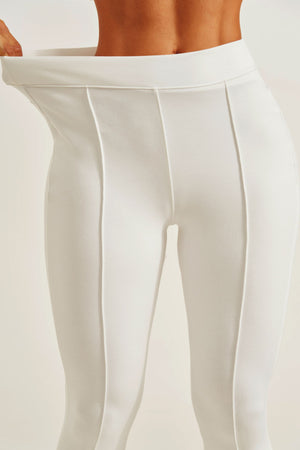 Calça Comfort Office Flare Off White