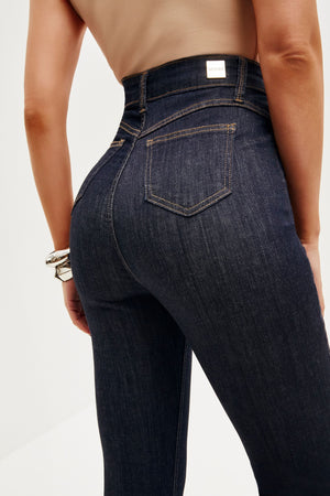 Calça Jeans Modeladora Fantástica Reta Cós Alto