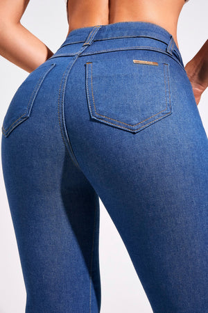 Calça Ultra Modeladora Jeans Médio Reta Cós Médio