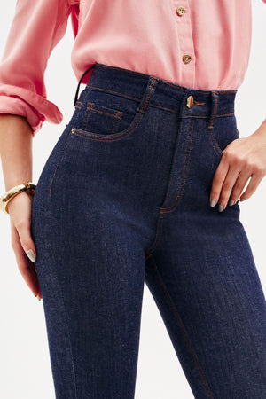 Calça Jeans Modeladora Revolucionária Skinny Escura Cós Super Alto