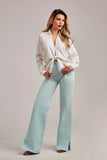 Calça Jeans Modeladora Wide Leg com Fenda Aqua Cós Super Alto